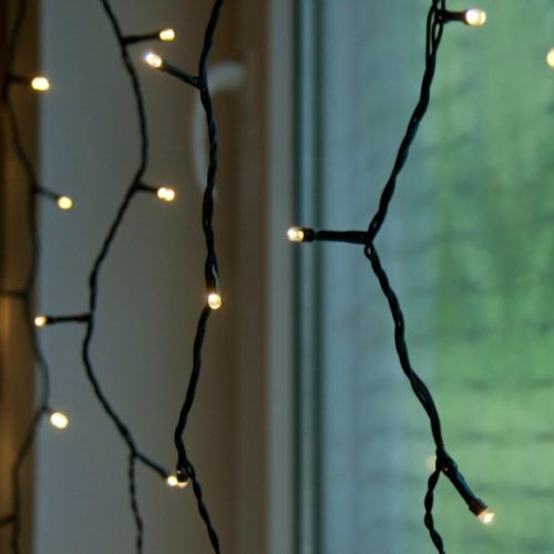 Kontakt LED fényfüggöny meleg fehér színben 140 2x1 m