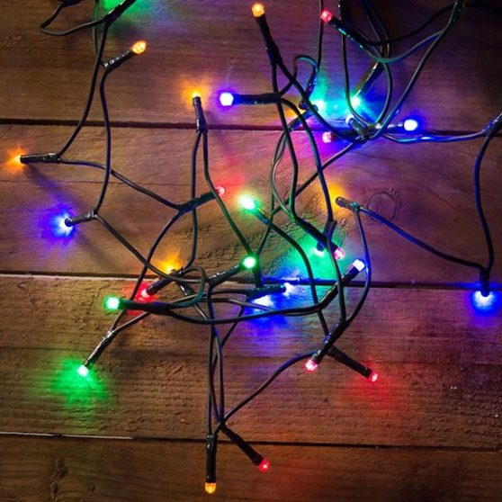 LED többszínű fényfüzér karácsonyfára