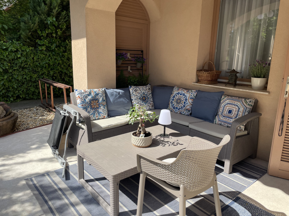 Corfu relax small sarokgarnitúra lyon asztallal
