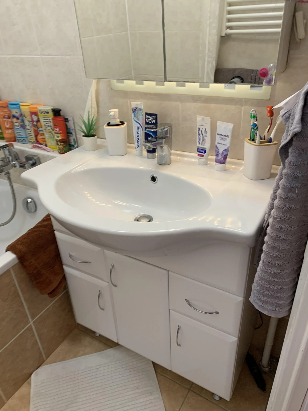 Bianca Plus 75 alsó szekrény mosdóval
