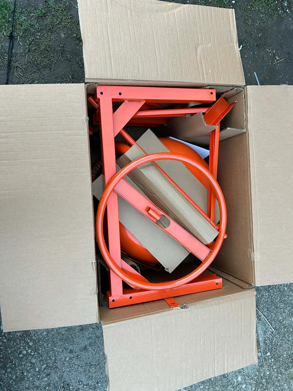 Mixer 120 betonkeverő 220V 450W 120 l
