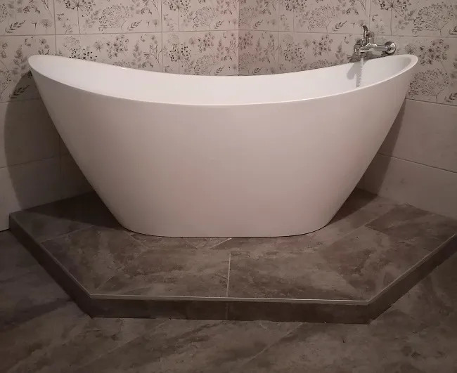 Lago szabadon álló fürdőkád
