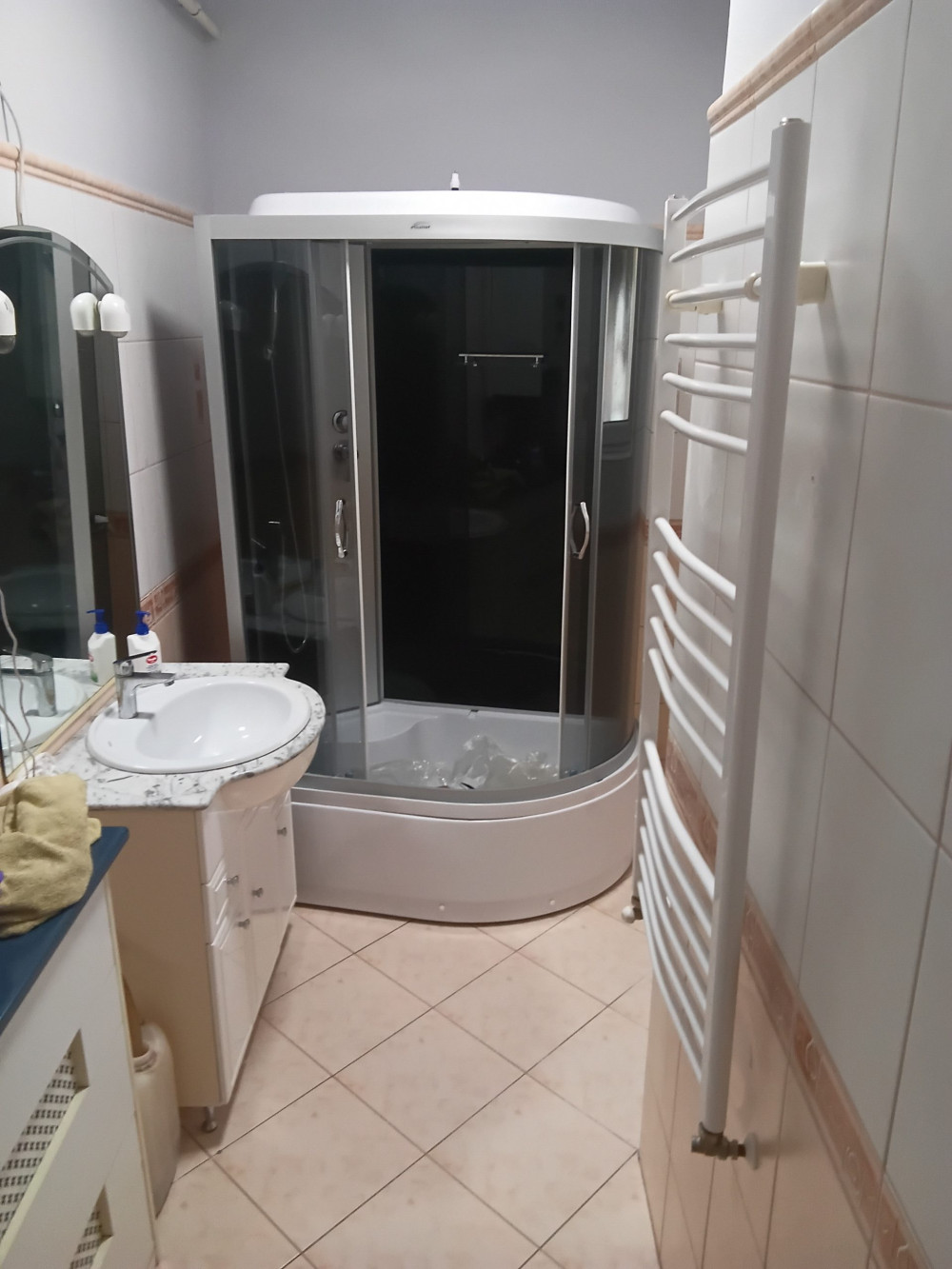 Cora 80x120 cm mélytálcás zuhanykabin
