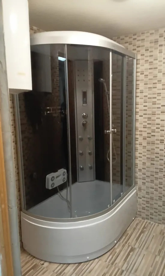 Lia 80x120 cm hidromasszázs zuhanykabin jobbos
