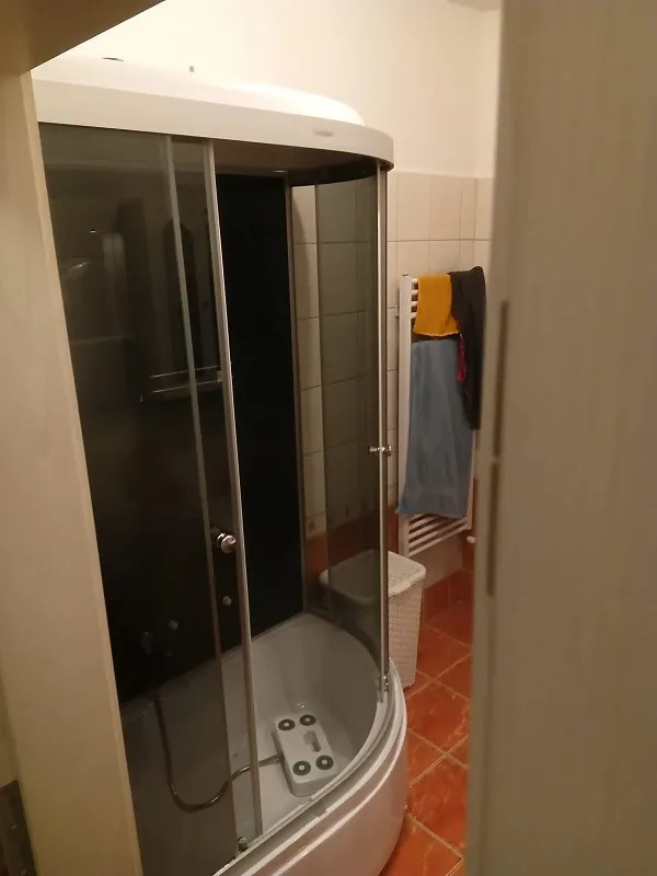 Lia 80x120 cm hidromasszázs zuhanykabin balos
