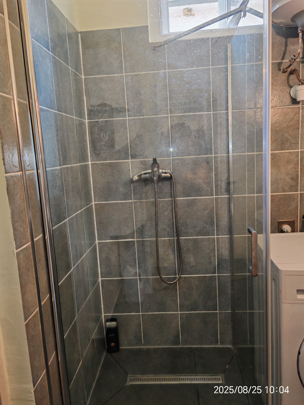 Monica 90x90 cm szögletes zuhanykabin zuhanytálca nélkül
