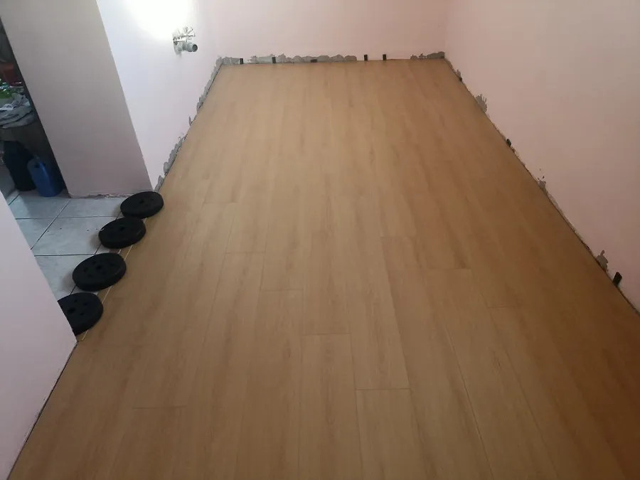 Leziter Picos tölgy SPC padló
