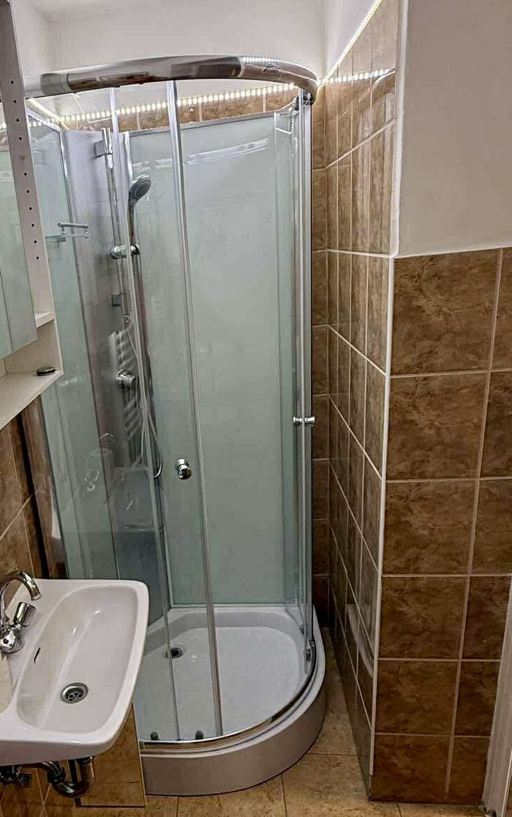 Marco White II 90x90 cm zuhanykabin zuhanytálcával
