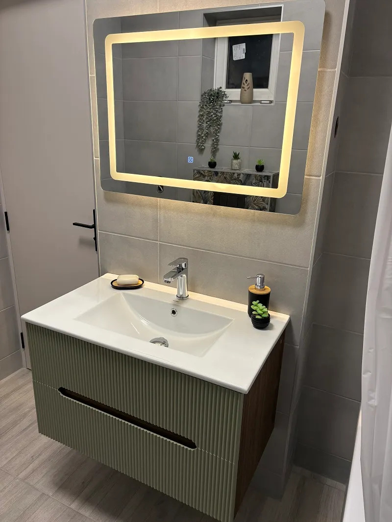 Trent 80 alsó szekrény mosdóval
