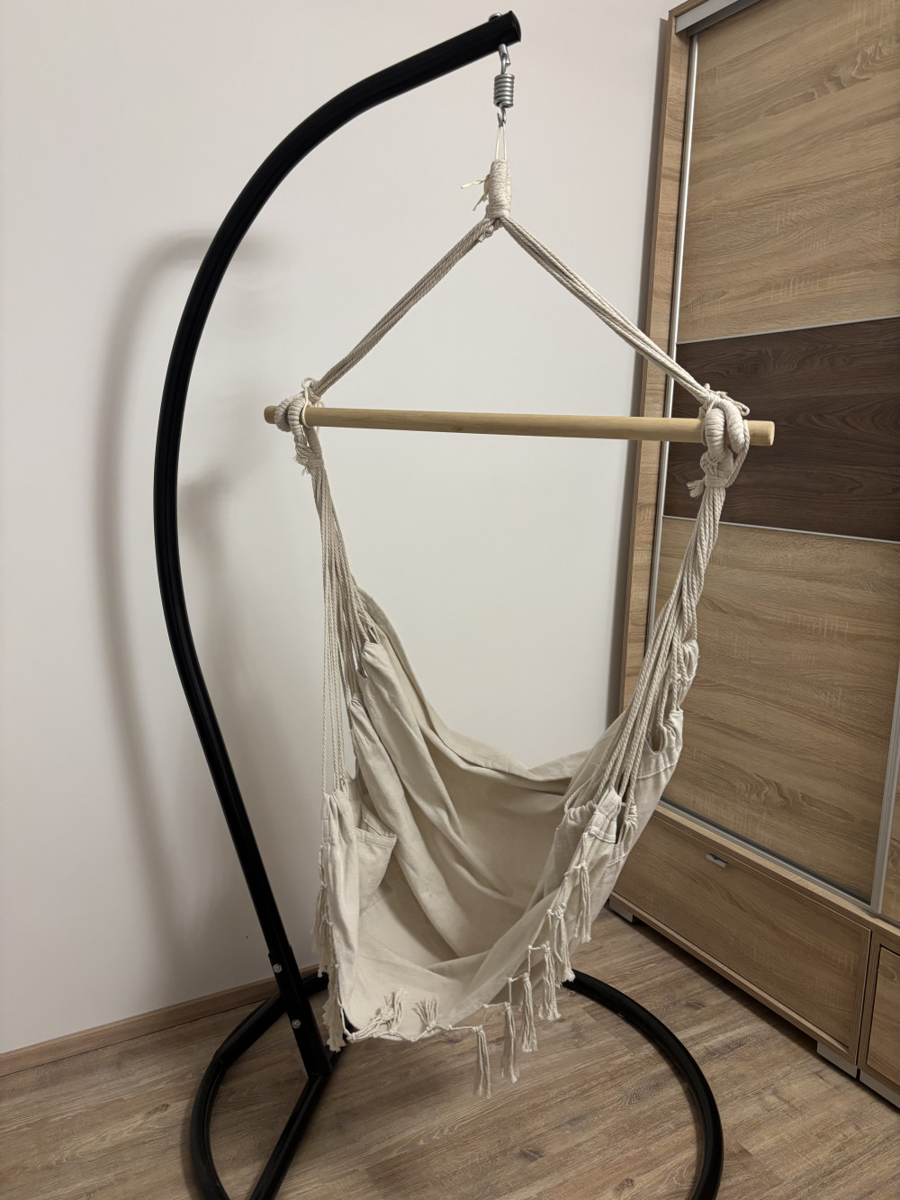 Puerto függőszék bézs
