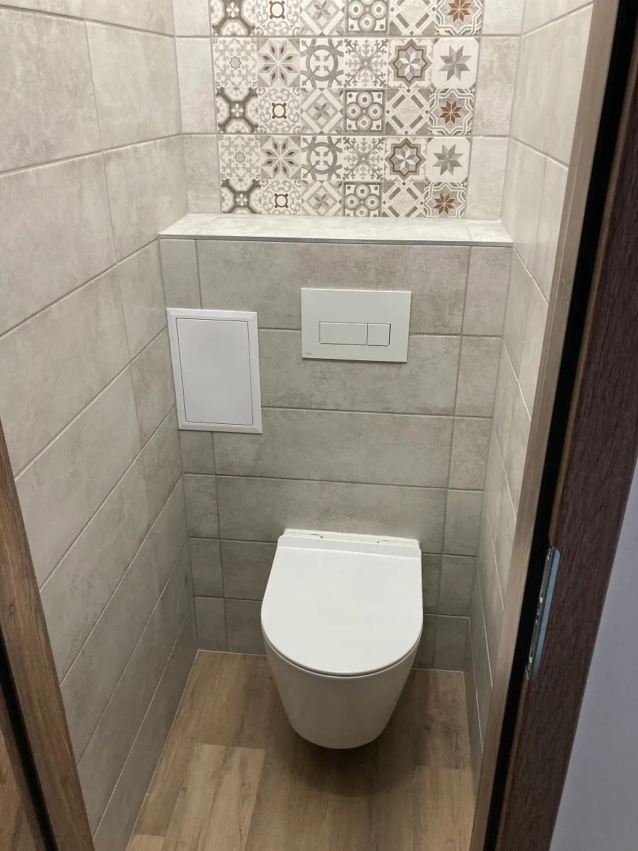 Ride fali, rimless WC soft close ülőkével
