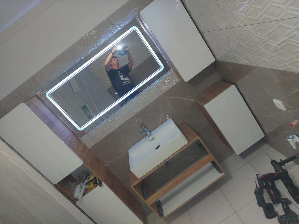 Vid tükör led világítással
