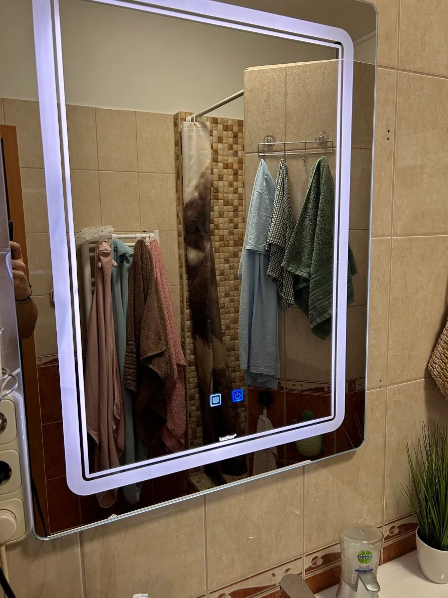 Vid tükör led világítással
