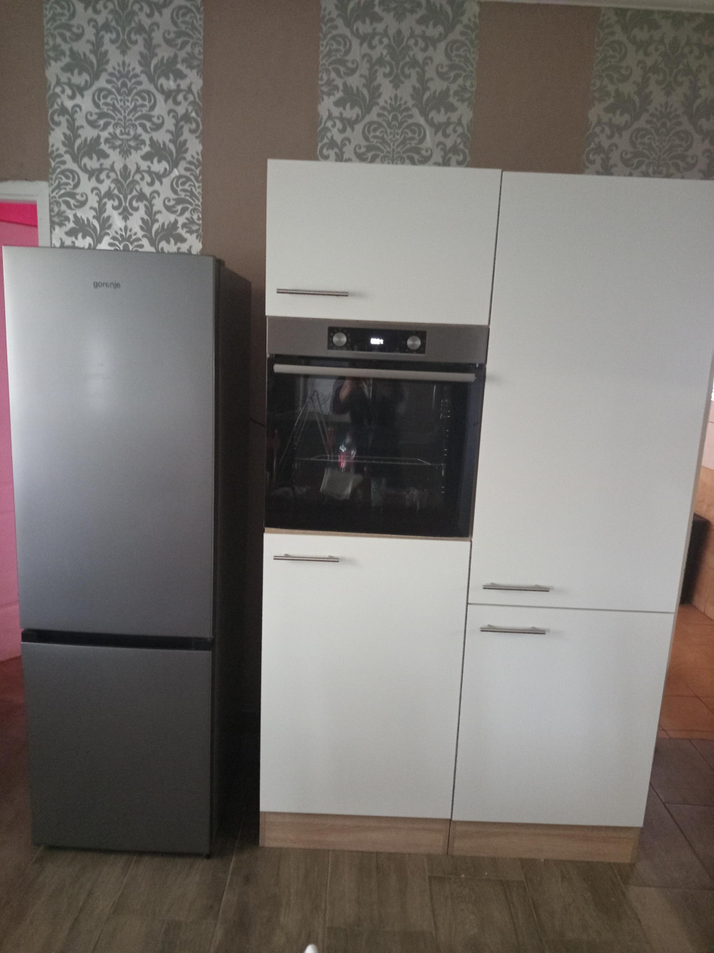 Yorki 60-as kamraszekrény
