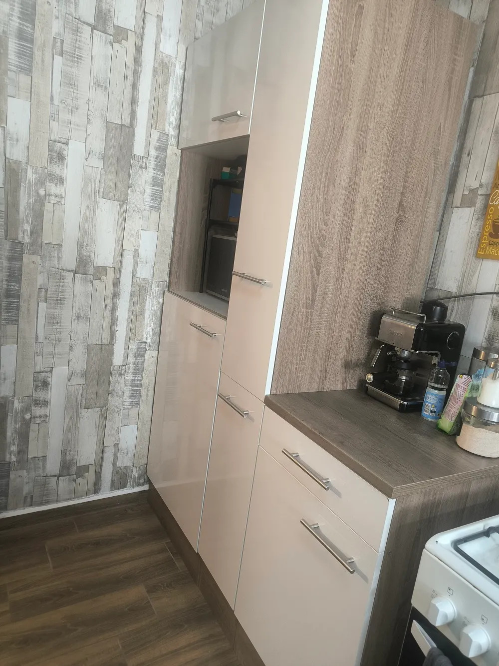 Yorki 60-as kamraszekrény
