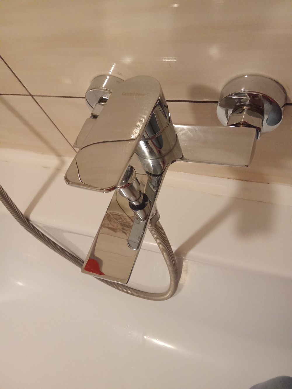 Auri kádtöltő csaptelep
